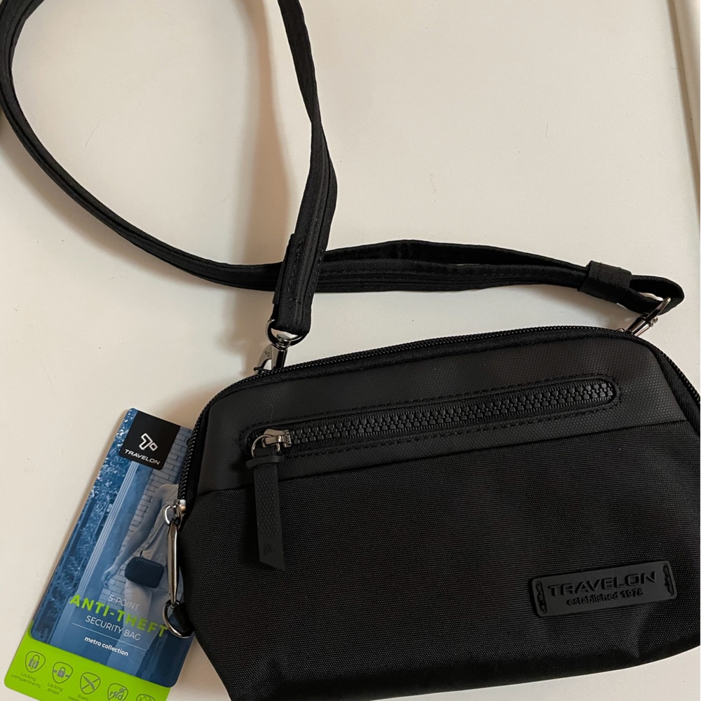 Travelon Metro Convertible Crossbody